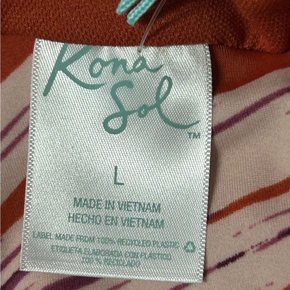 Kona Sol Swimsuit Size Large - Picture 10 of 10